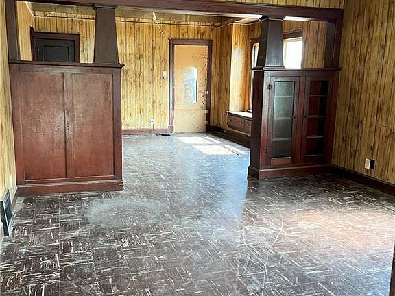 5th image of 3716 Silver Ave