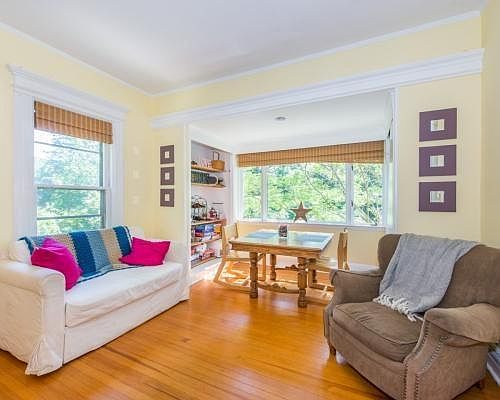 Living room dinning room