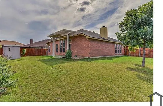 3933 Silver Springs Dr — Photo 21