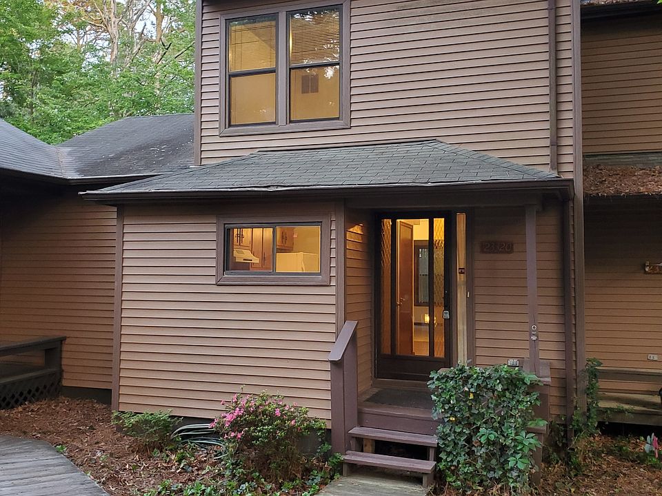 1st image of 23320 Red Oak Ct #1