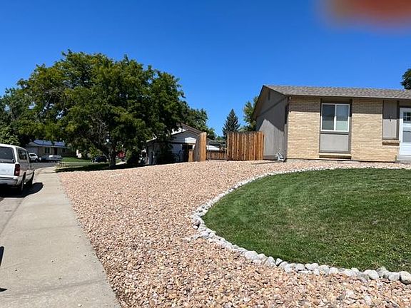 Large side yard.