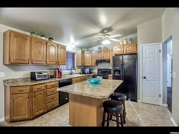 5th image of 4816 S Rosalie Cir