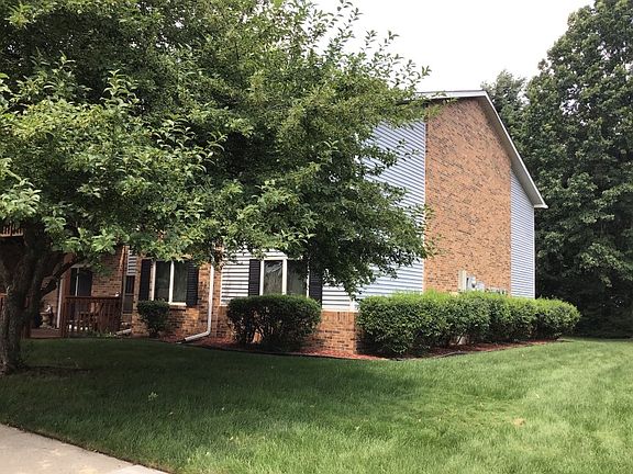 2nd image of 1678 Shoemaker Dr #149