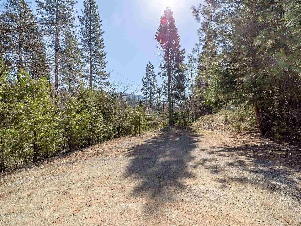 1st image of 22476 N Tuolumne Rd