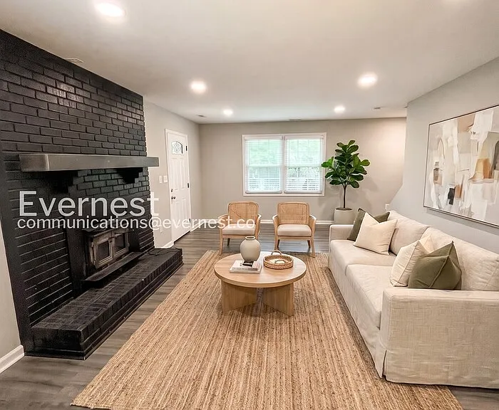 239 Jeffery Dr — Photo 10