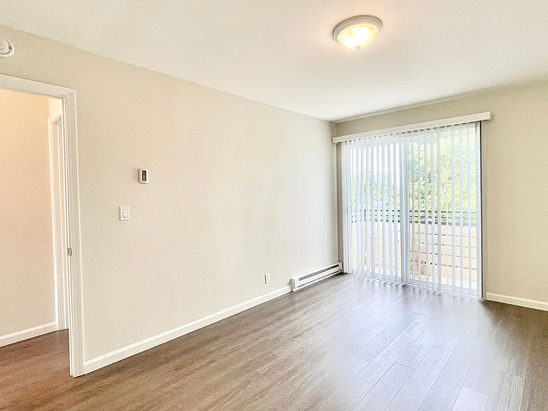 Gateway Apartments — Photo 11