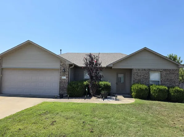403 Apricot St, Austin, AR 72007