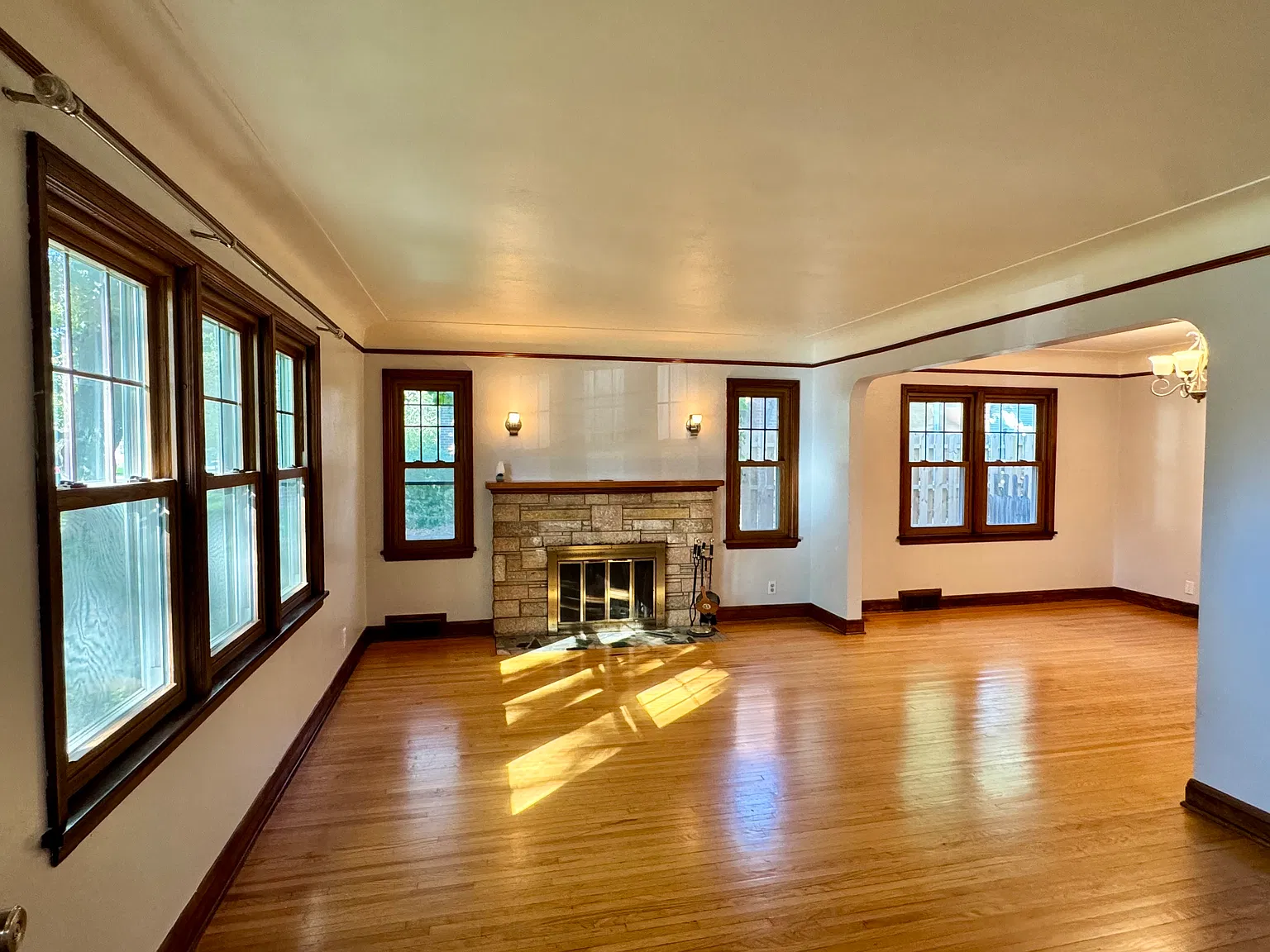 Parkview Ave, Saint Paul — Photo 2