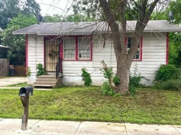 3010 Neptune St, San Antonio, TX 78226