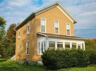 220 N Main St, Harrisville, PA 16038