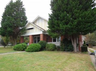 714 S Harper St, Laurens, SC 29360