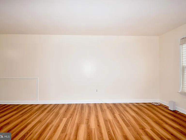 25253 Conrad Ct — Photo 11