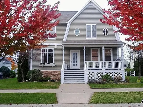 573 Brownstone St, Holland, MI 49423