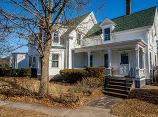 85 Bridge St, Fairhaven, MA 02719