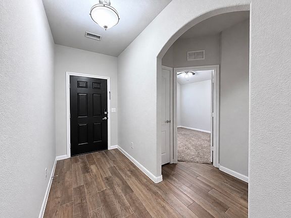 5th image of 1144 Sheldon Dr