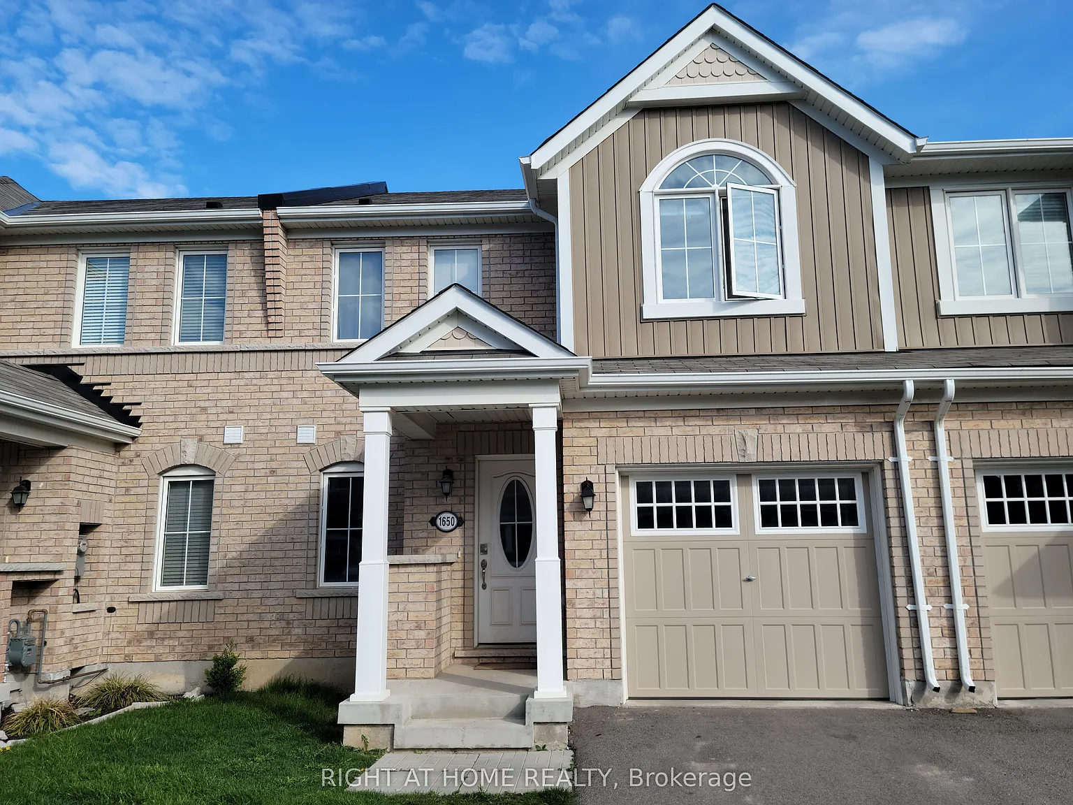 4 bed, $3,350 — Photo 2