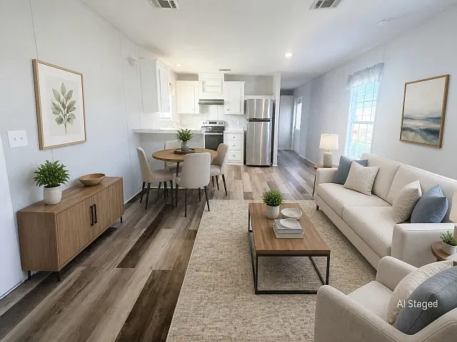 2 bed, 768 sqft, $1,750 — Photo 2