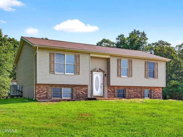 35 Myers Rd, Danville, PA 17821