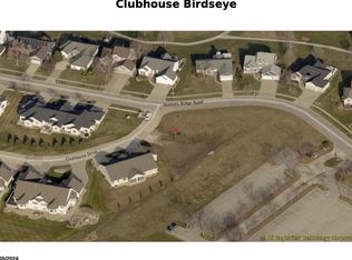 2933 Clubhouse Dr #2935, Marion, IA 52302