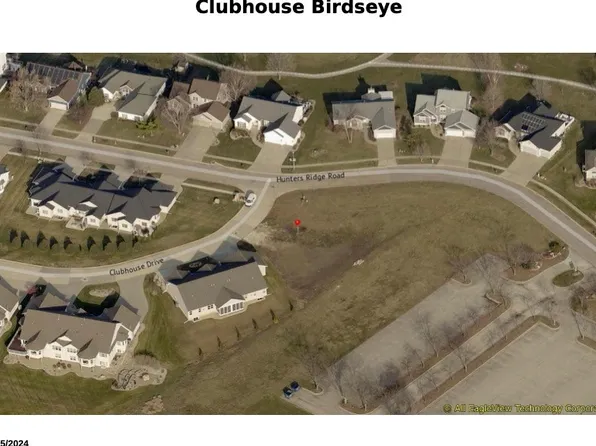 2933 Clubhouse Dr #2935, Marion, IA 52302