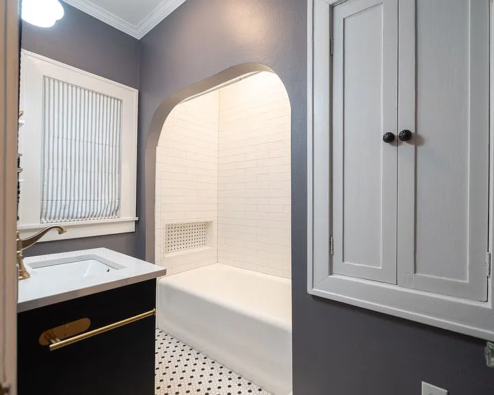 1431 Skyline Dr N — Photo 31