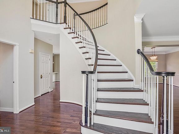 2nd image of 20638 Piney Branch Way