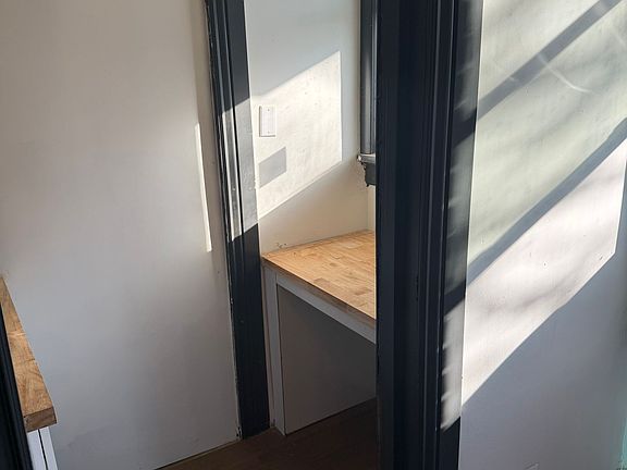 5th image of 3572 Van Antwerp Pl Unit 2