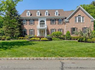 34 Rutledge Rd, Marlboro, NJ 07746