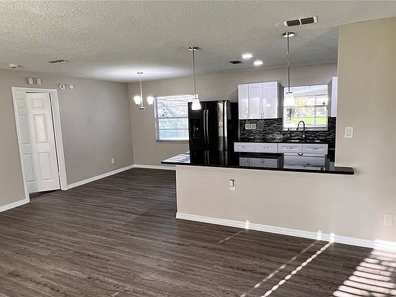 4th image of 1461 Pine Needle Ln