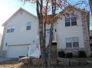 140 Hideaway St, Branson, MO 65616