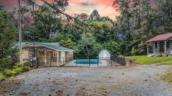 1st image of 824 Carter Blake Rd