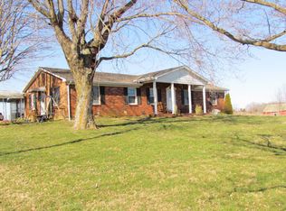 3196 Liberty Rd, Columbia, KY 42728