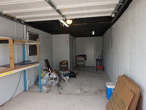 3rd image of 5522 Wildair Dr Unit A