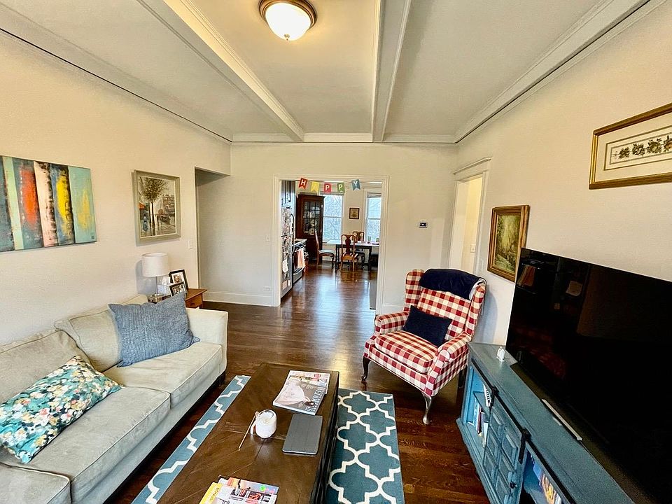 1st image of 6009 N Glenwood Ave #3