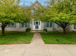 1418 Montgomery St, Normal, IL 61761