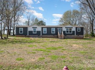 127 Robs Ct, Grover, NC 28073