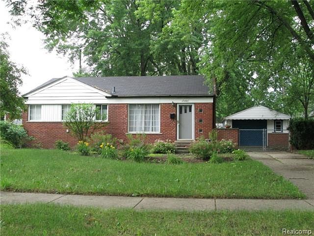 1st image of 17231 Roseland Blvd