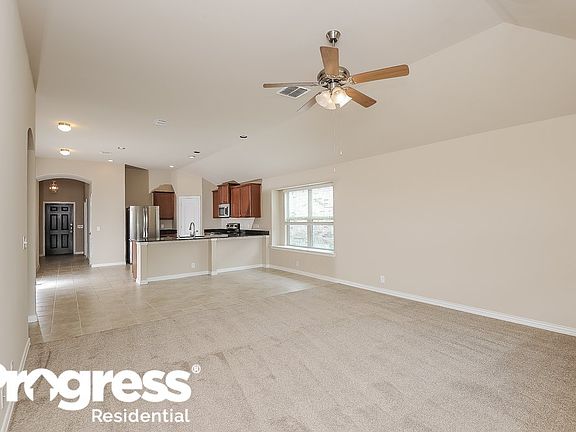 5th image of 4921 Lemon Grove Dr