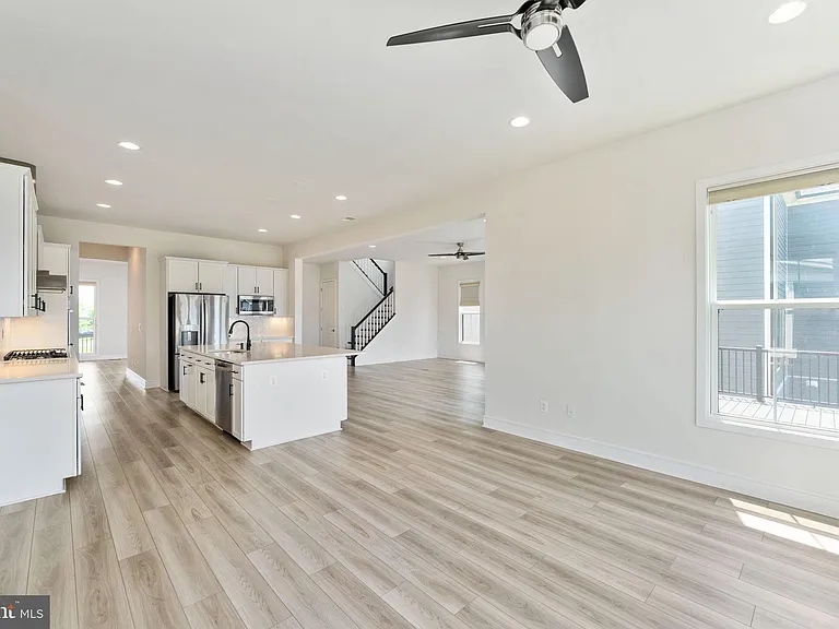 23747 Alton Ridge Pl — Photo 36