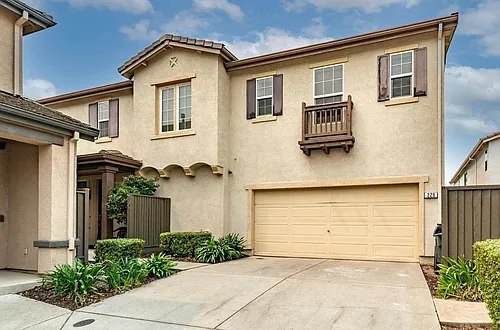 220 Candela Cir Photo 1
