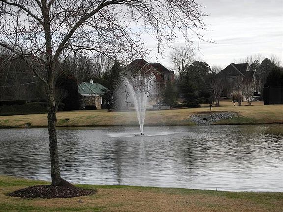 4th image of 2912 Katy Ln SW
