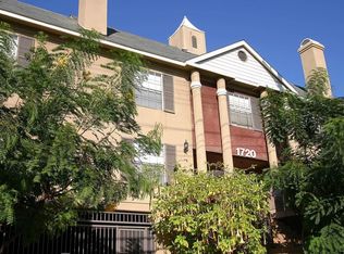 1720 Scott Rd #215, Burbank, CA 91504