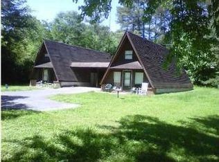 1694 Johnson Rd, Chickamauga, GA 30707