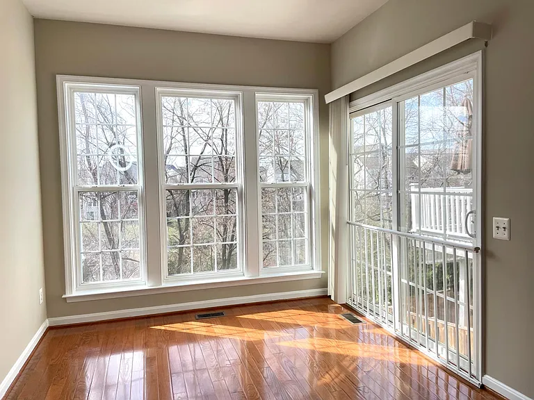 8203 Singleleaf Ln — Photo 4