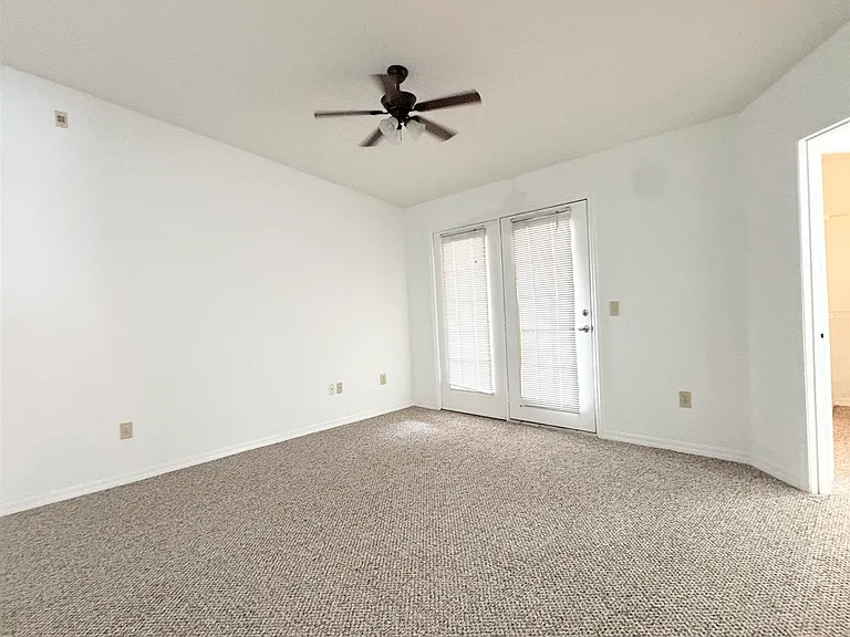 17201 Harbour Vista Cir — Photo 6