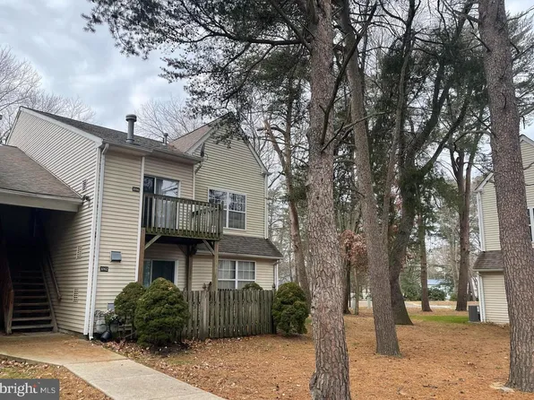 1066 Tristram Cir, Mantua, NJ 08051