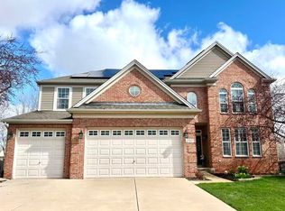 2717 Berman Rd, North Aurora, IL