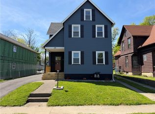 29 Chamberlain St, Rochester, NY 14609