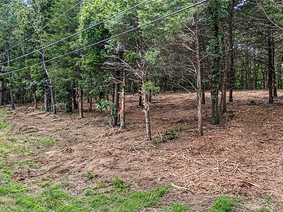3rd image of 7 Ridgeview Ln #7