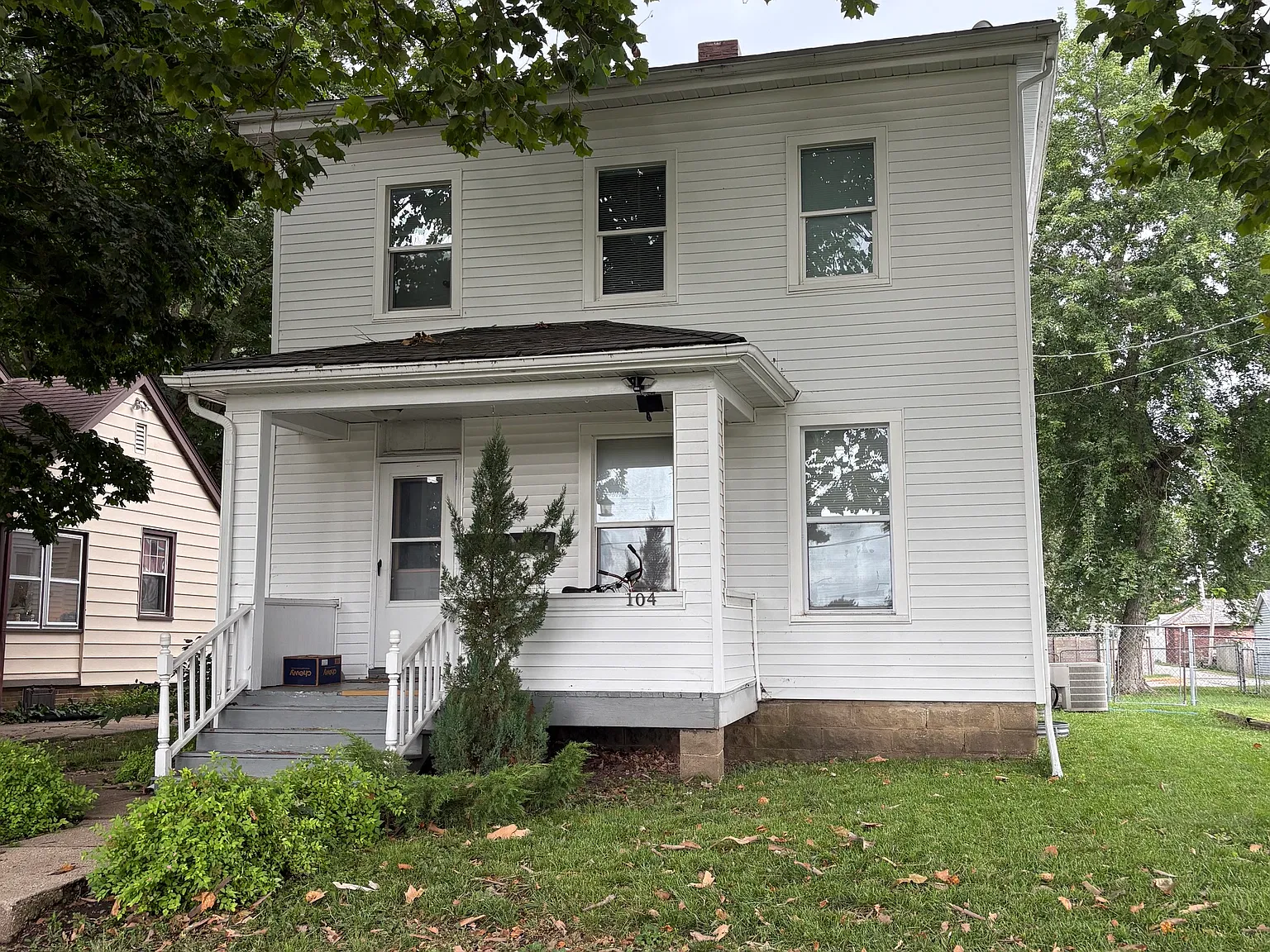 2 bed, 800 sqft, $1,000 — Photo 1